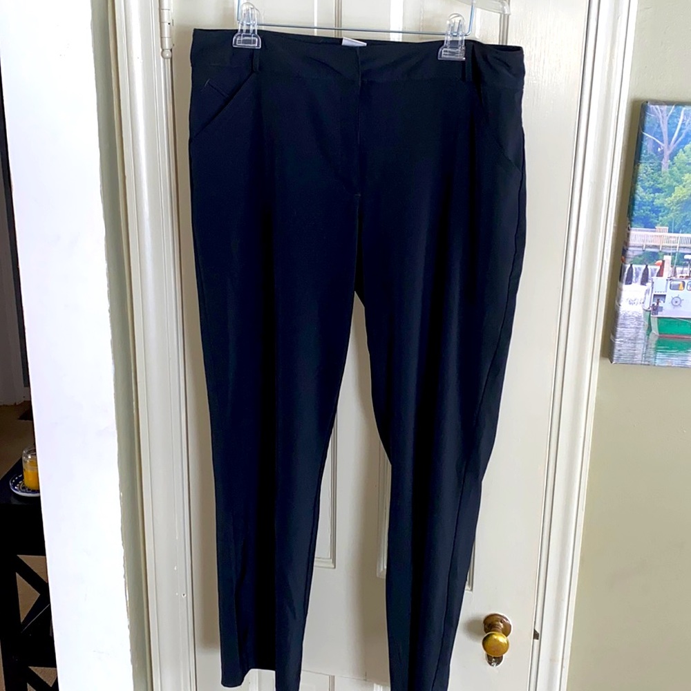 Nike Black Women's Tapered Dress Trousers